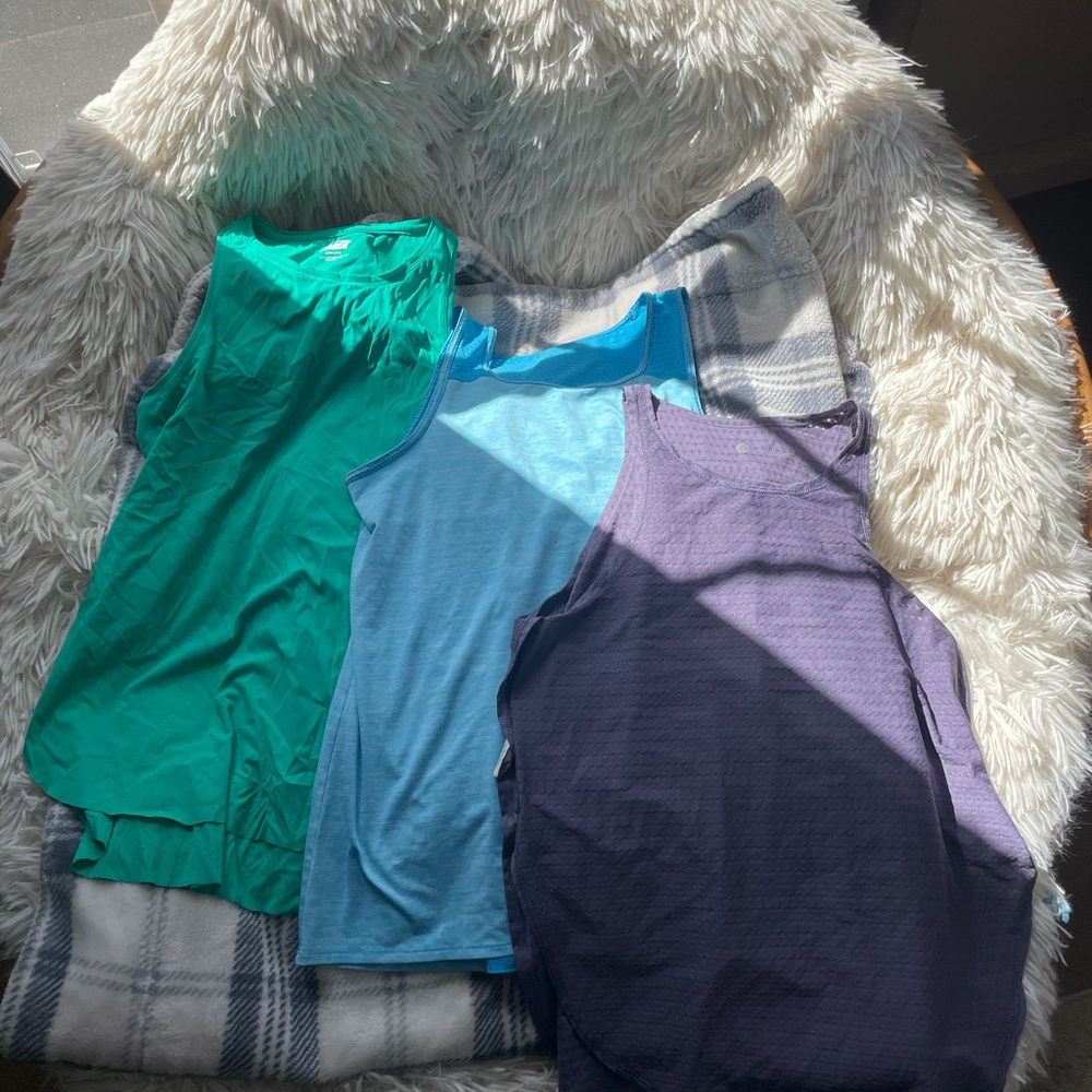 THREE WORKOUT TOPS - SMALL/MEDIUM